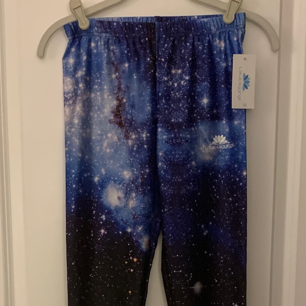 NWT Lotus Leggings Galaxy Print Leggings